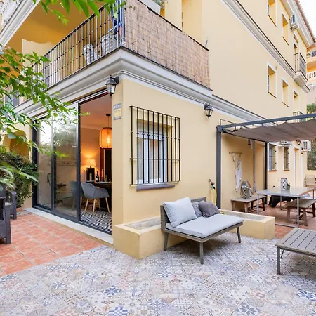 Con Jardin En El Faro Apartman